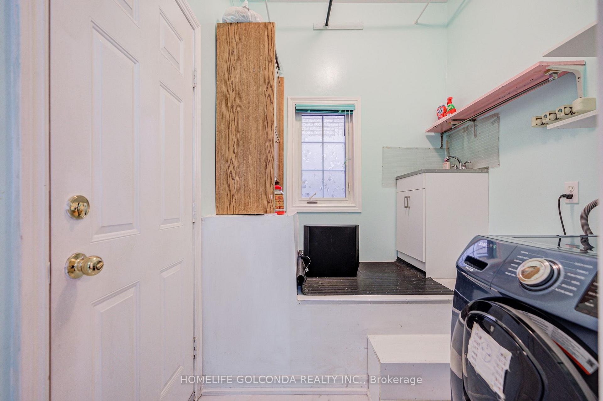 Photo 39 of 25 Eastpine Drive, Markham, Milliken Mills West — HOMEH