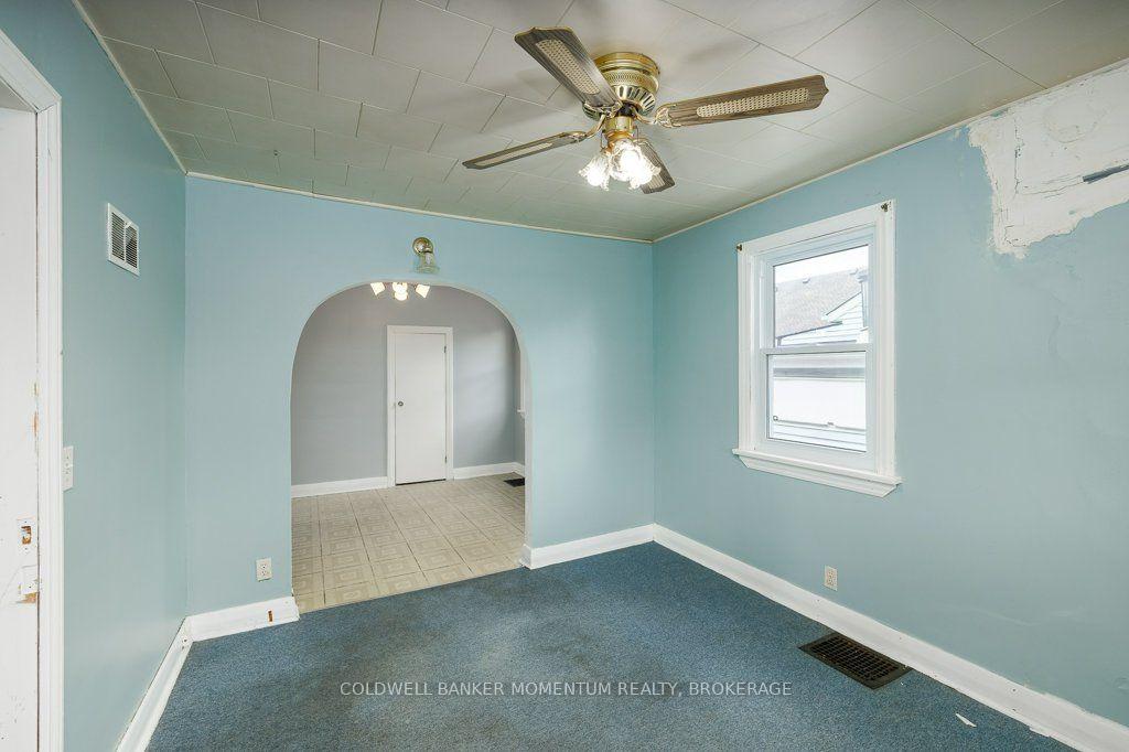 Photo 6 of 18 Pietz Avenue, Welland, Broadway — HOMEH