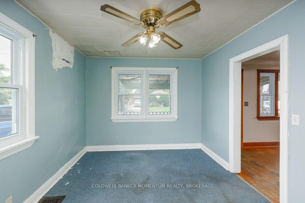 Photo 7 of 18 Pietz Avenue, Welland, Broadway — HOMEH