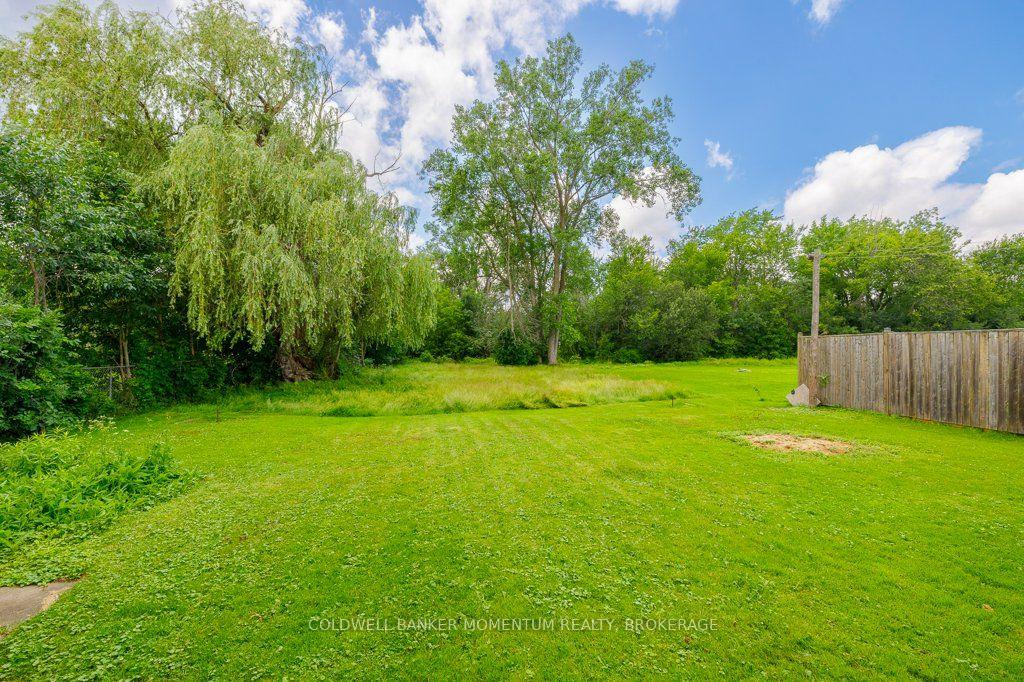 Photo 24 of 18 Pietz Avenue, Welland, Broadway — HOMEH