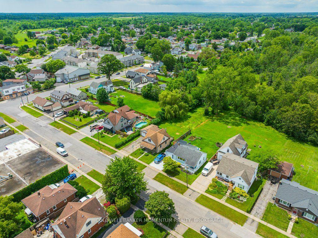 Photo 27 of 18 Pietz Avenue, Welland, Broadway — HOMEH