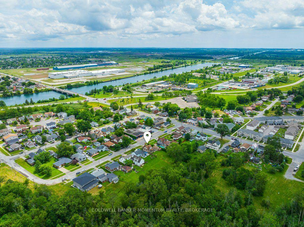 Photo 31 of 18 Pietz Avenue, Welland, Broadway — HOMEH