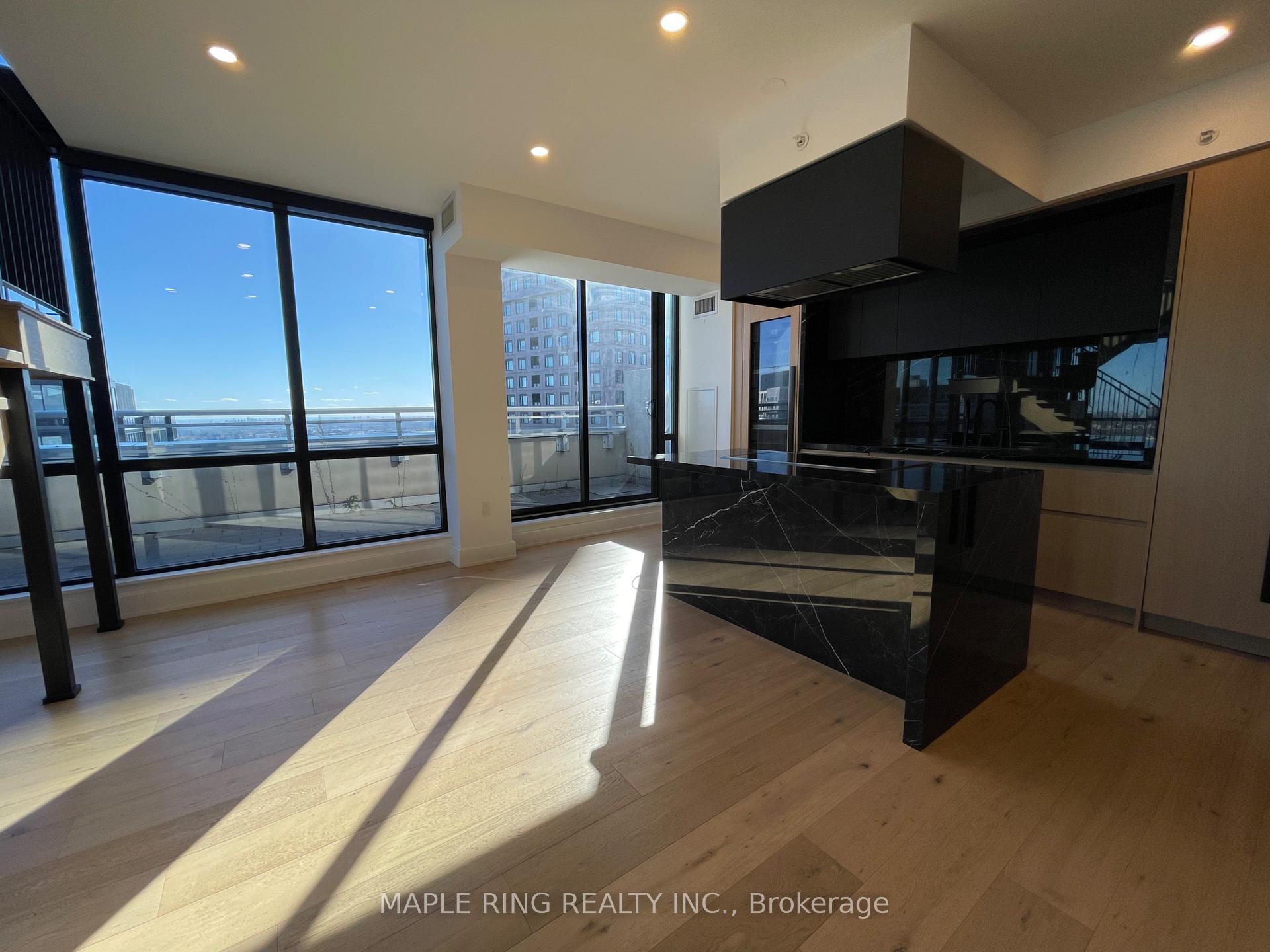 Photo 1 of Unit 3802, 2916 Highway 7 Road, Vaughan, Concord — HOMEH