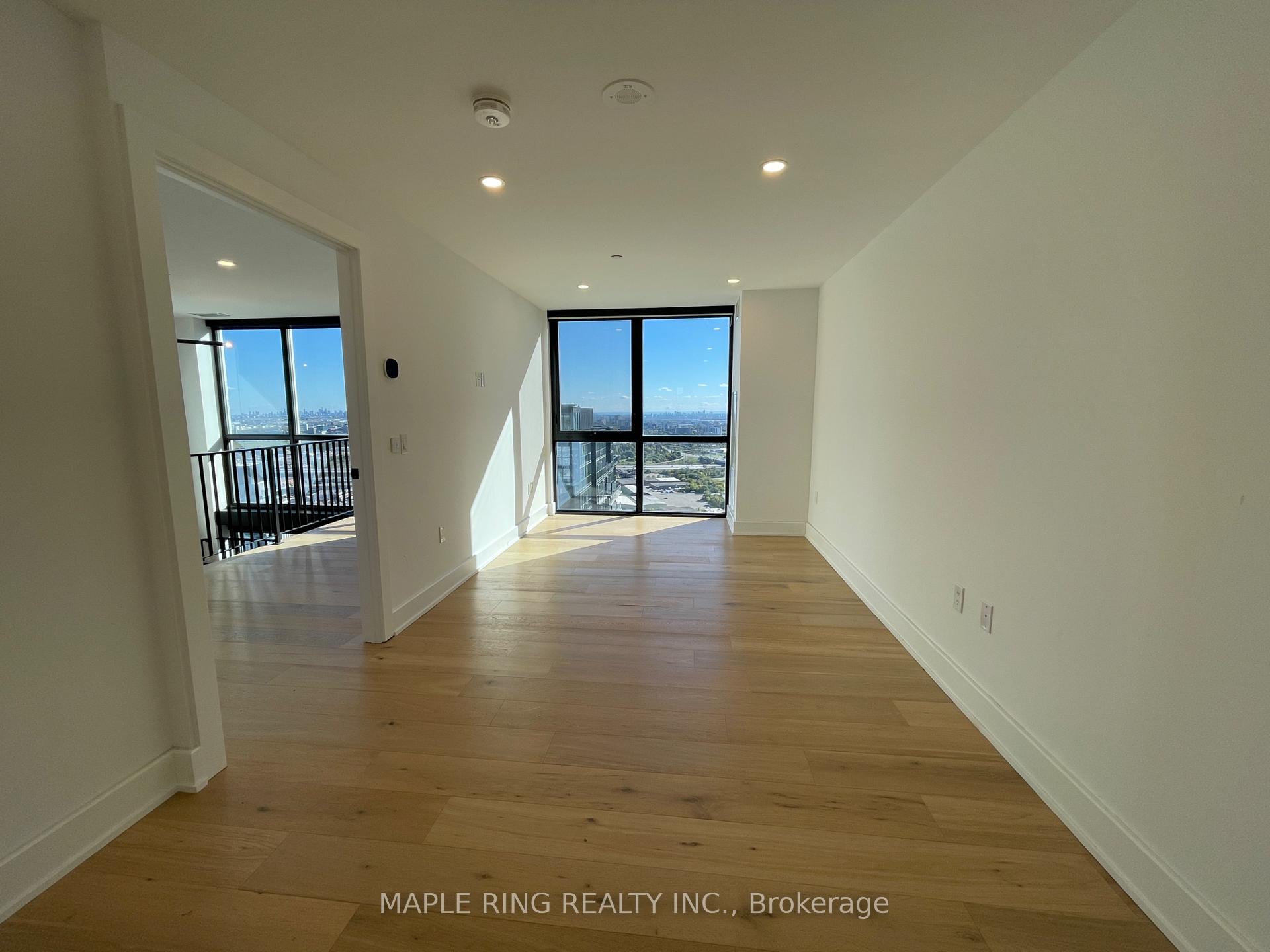Photo 10 of Unit 3802, 2916 Highway 7 Road, Vaughan, Concord — HOMEH