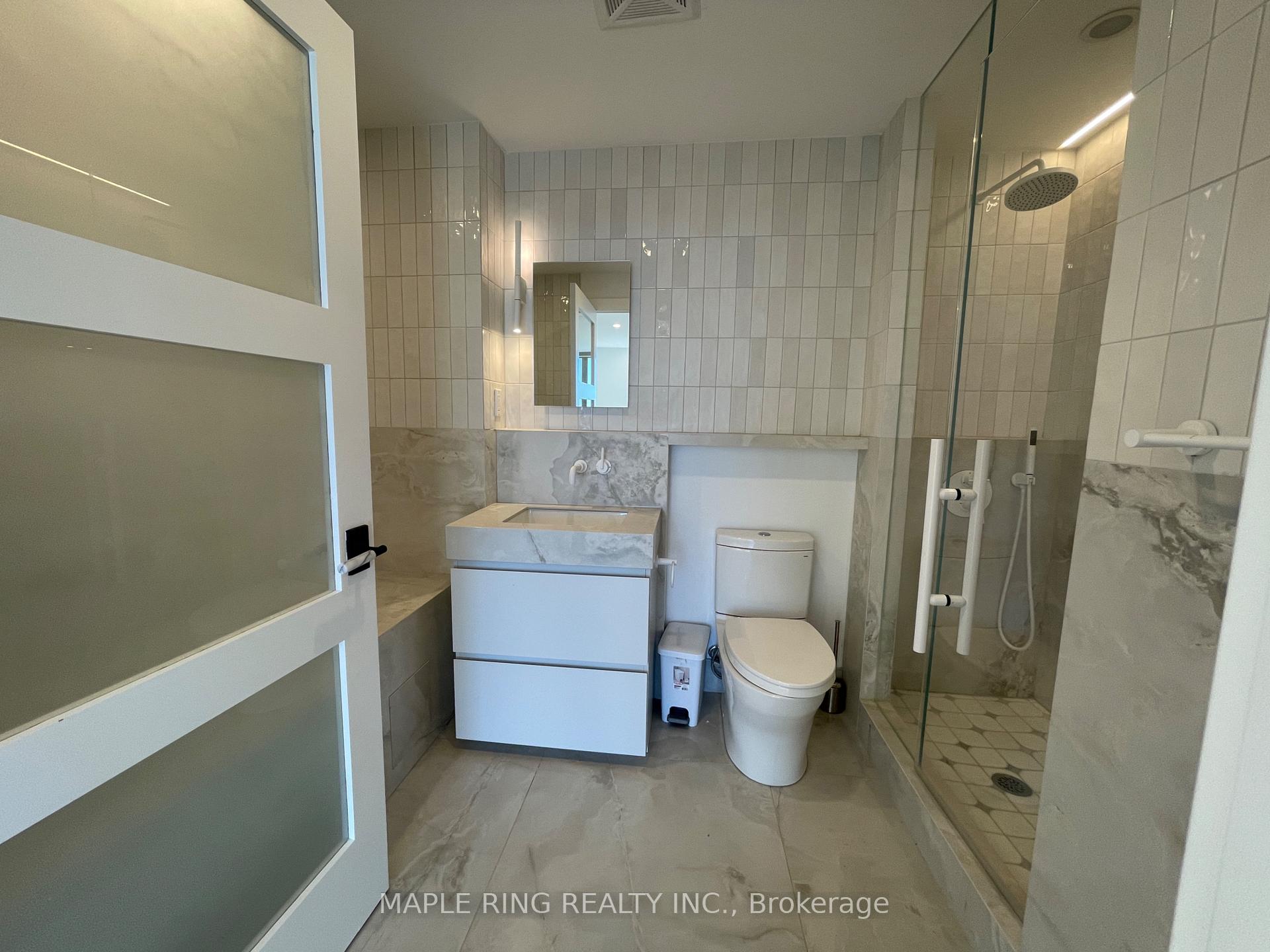 Photo 11 of Unit 3802, 2916 Highway 7 Road, Vaughan, Concord — HOMEH