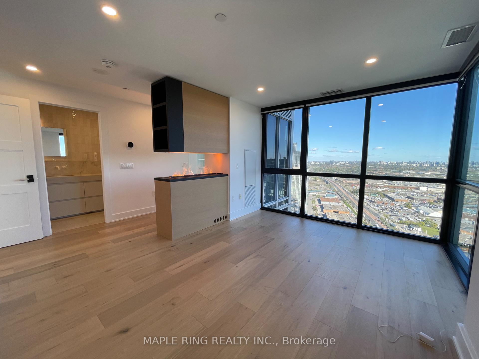 Photo 16 of Unit 3802, 2916 Highway 7 Road, Vaughan, Concord — HOMEH