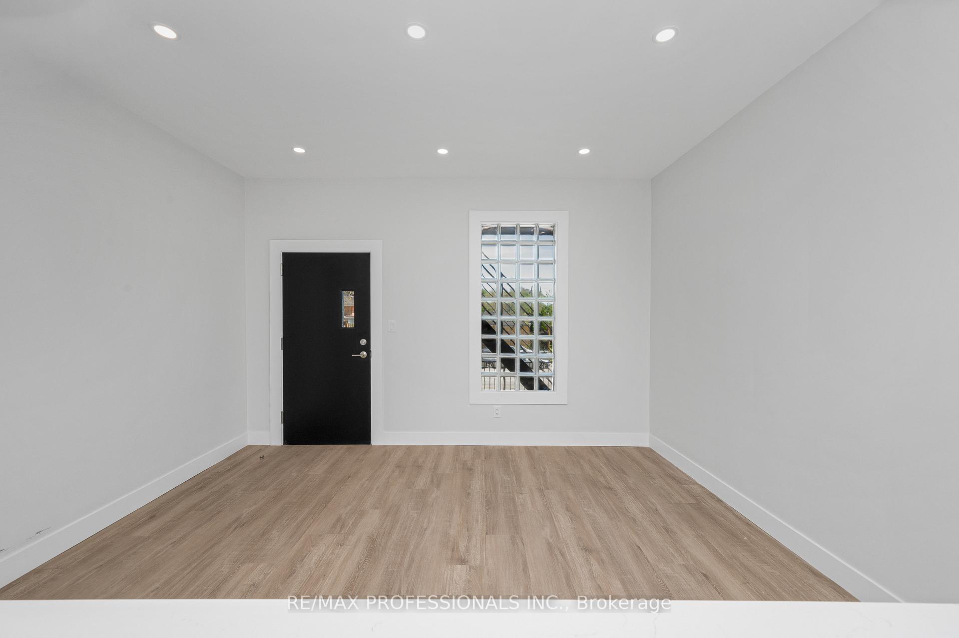 Photo 7 of Unit #1, 388 Wilson Street, Hamilton, Landsdale — HOMEH