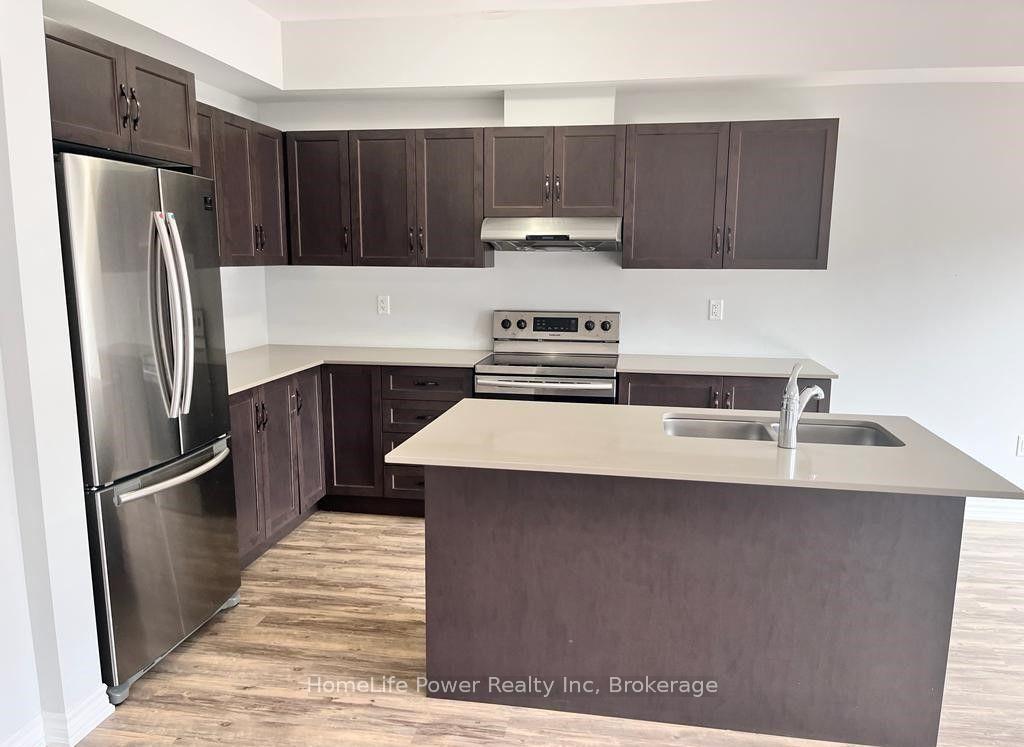 Photo 3 of Unit 40, 324 Equestrian Way, Cambridge, Preston Heights — HOMEH