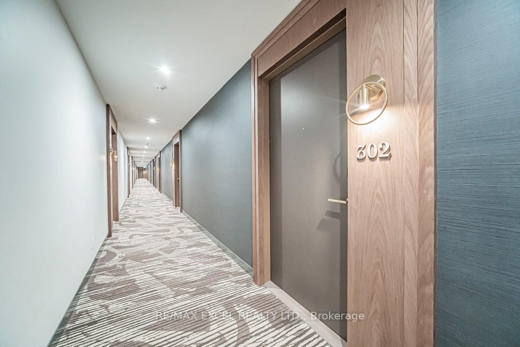 Photo 14 of Unit 302, 625 Sheppard Avenue E, North York, Bayview Village — HOMEH