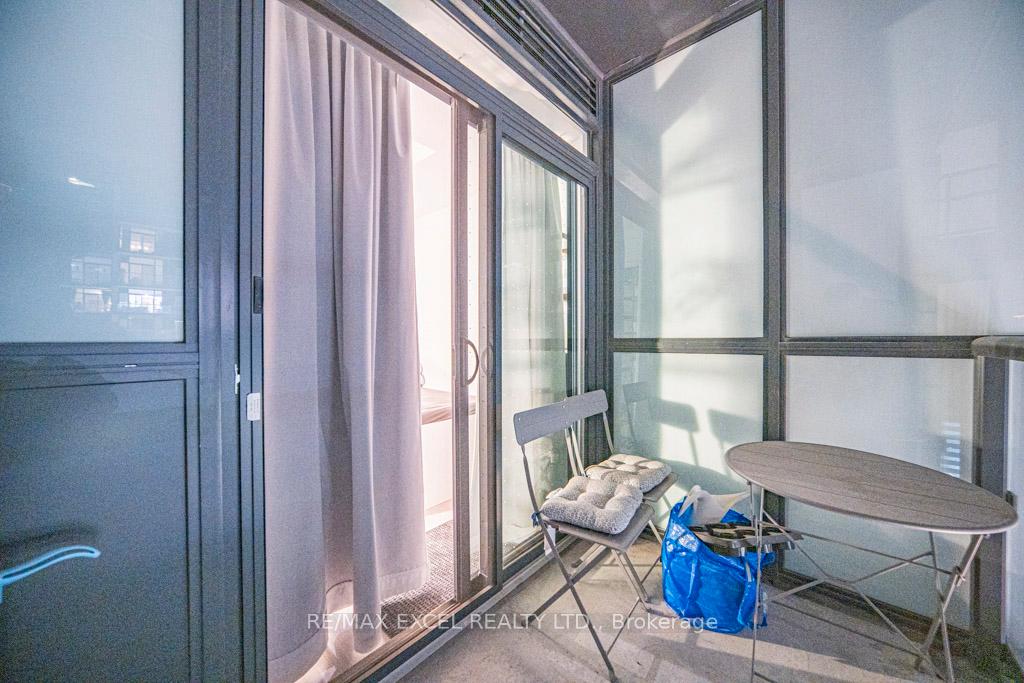 Photo 15 of Unit 302, 625 Sheppard Avenue E, North York, Bayview Village — HOMEH