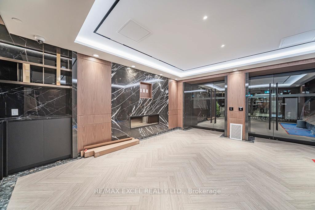 Photo 21 of Unit 302, 625 Sheppard Avenue E, North York, Bayview Village — HOMEH