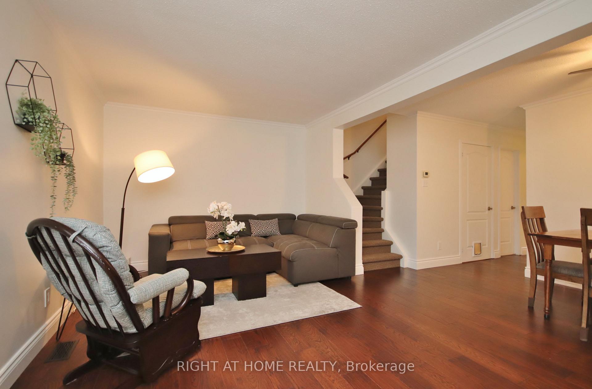 Photo 8 of Unit 27, 3250 Uplands Drive, Ottawa, Hunt Club — HOMEH
