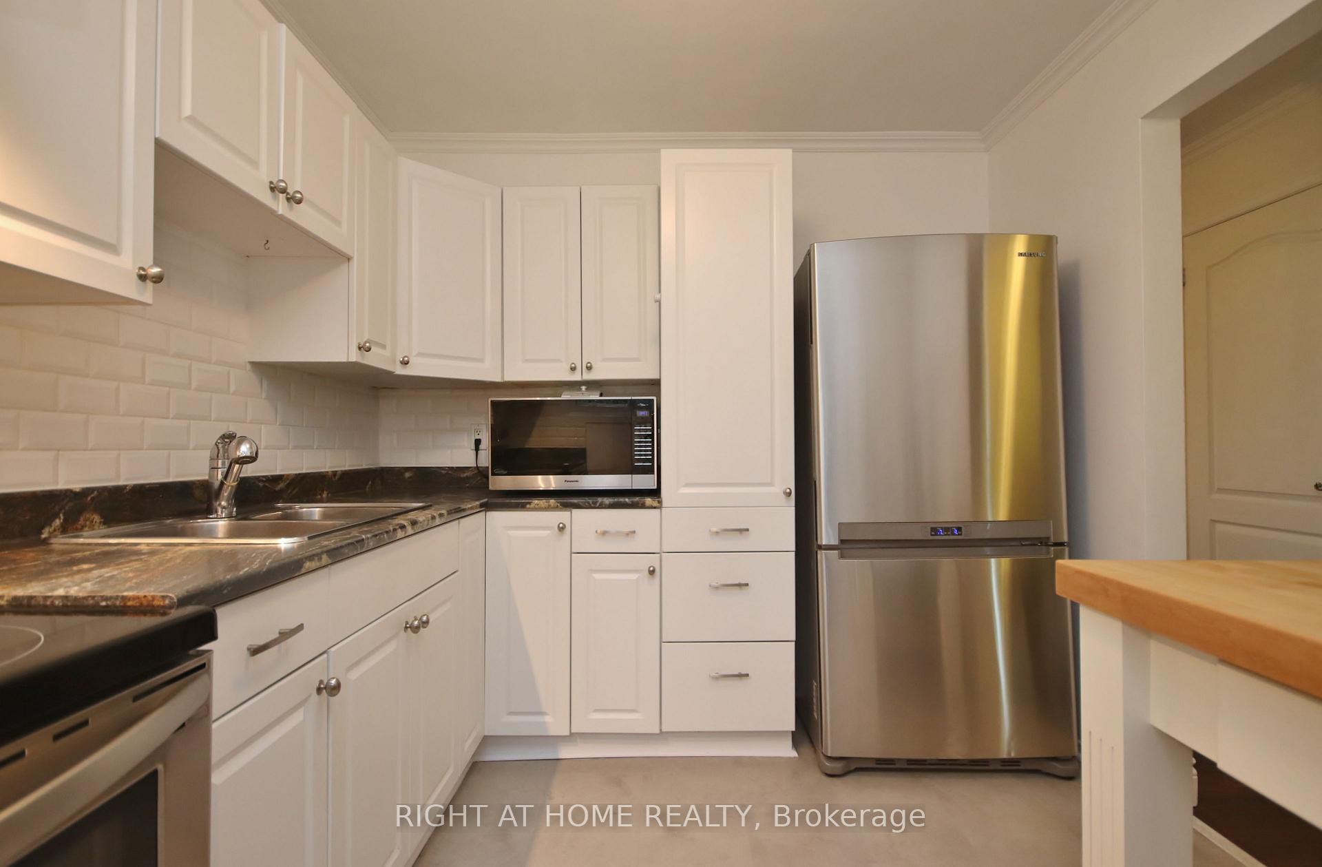 Photo 12 of Unit 27, 3250 Uplands Drive, Ottawa, Hunt Club — HOMEH