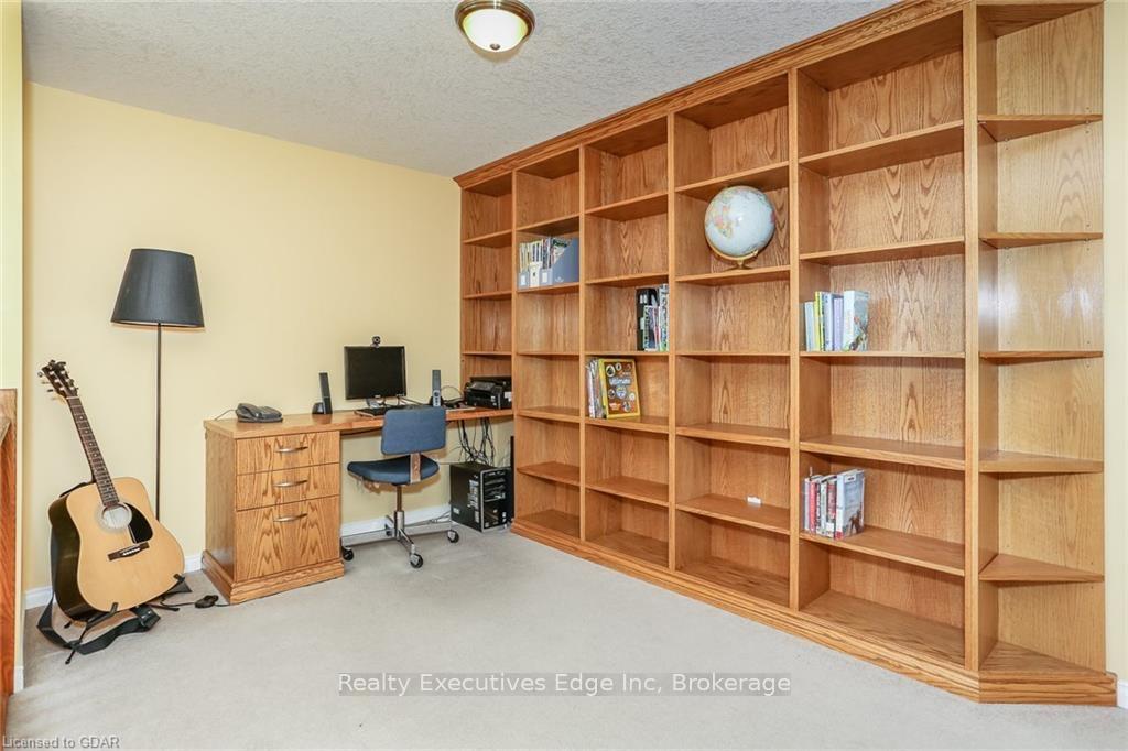 Photo 12 of Unit Main, 59 Marsh Crescent, Guelph, Pineridge/Westminster Woods — HOMEH
