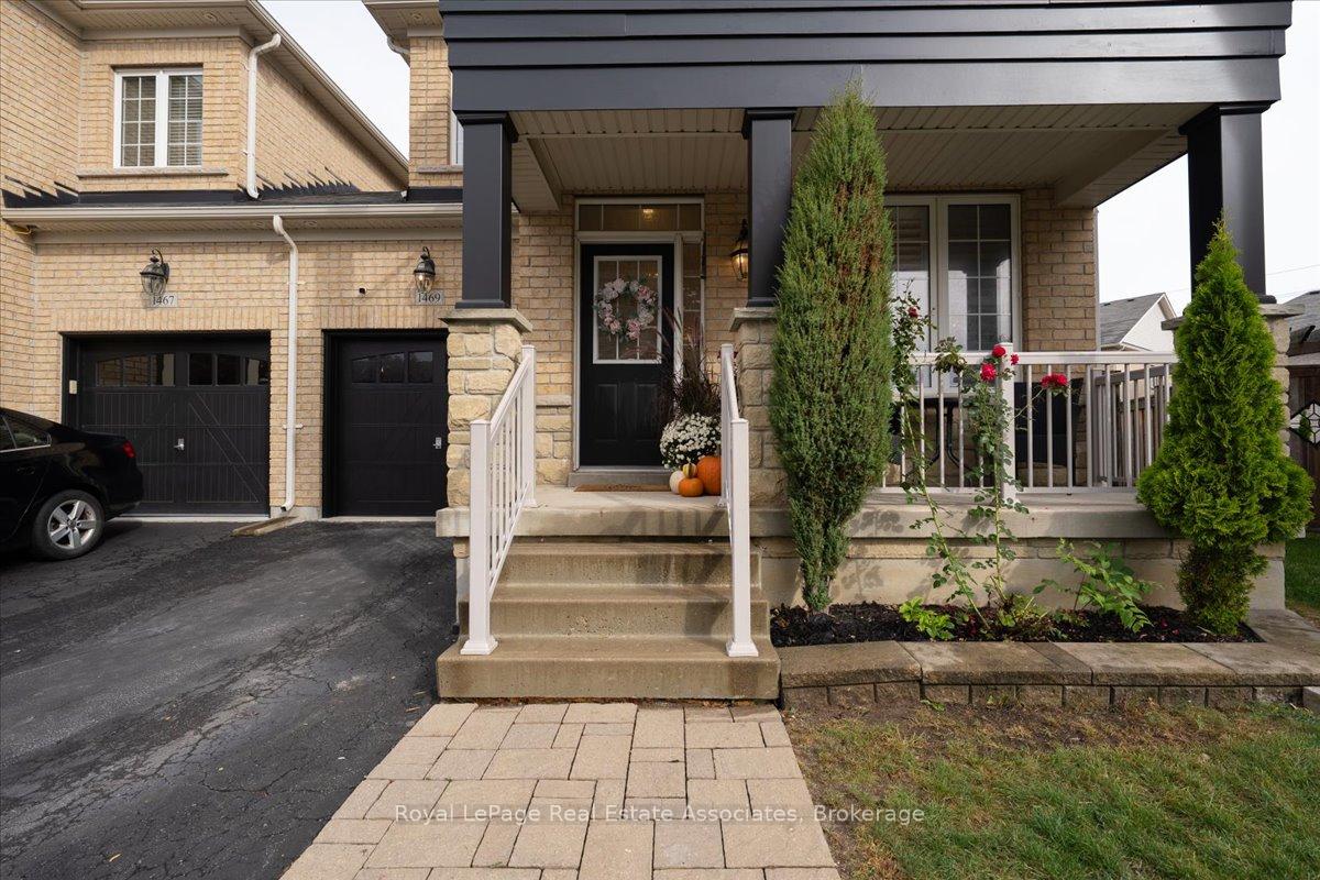 Photo 3 of 1469 Haws Crescent, Milton, Clarke — HOMEH