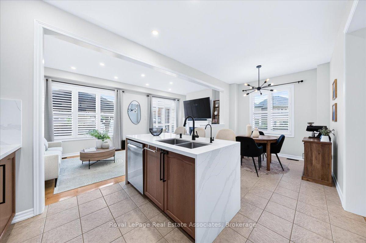 Photo 12 of 1469 Haws Crescent, Milton, Clarke — HOMEH