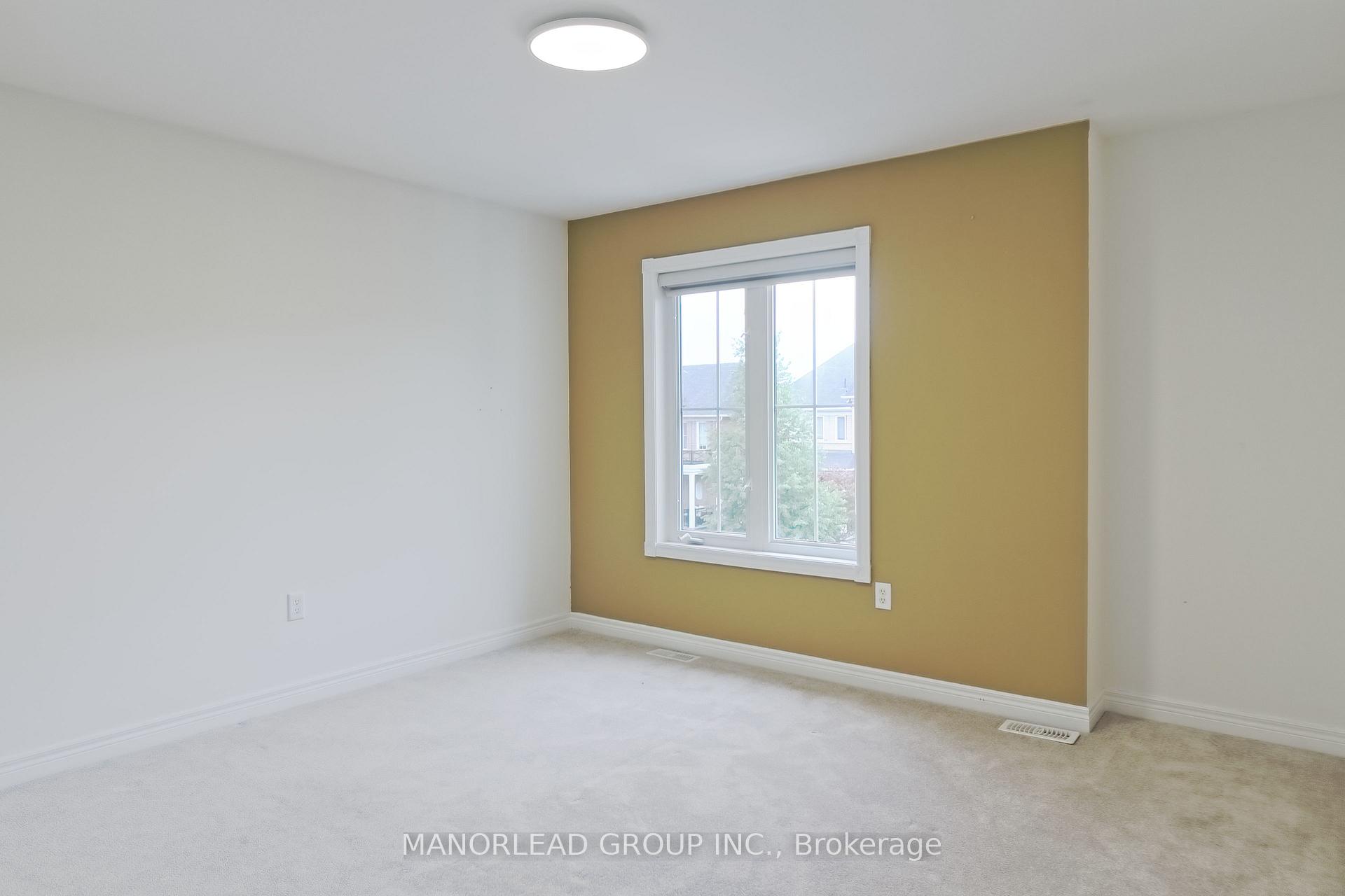 Photo 20 of 98 Holsted Drive, Whitby, Brooklin — HOMEH