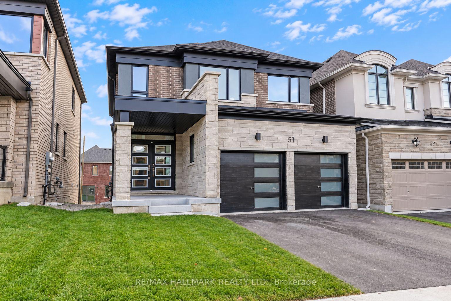Photo 2 of 51 Gretzky Avenue, Barrie, Rural Barrie Southeast — HOMEH