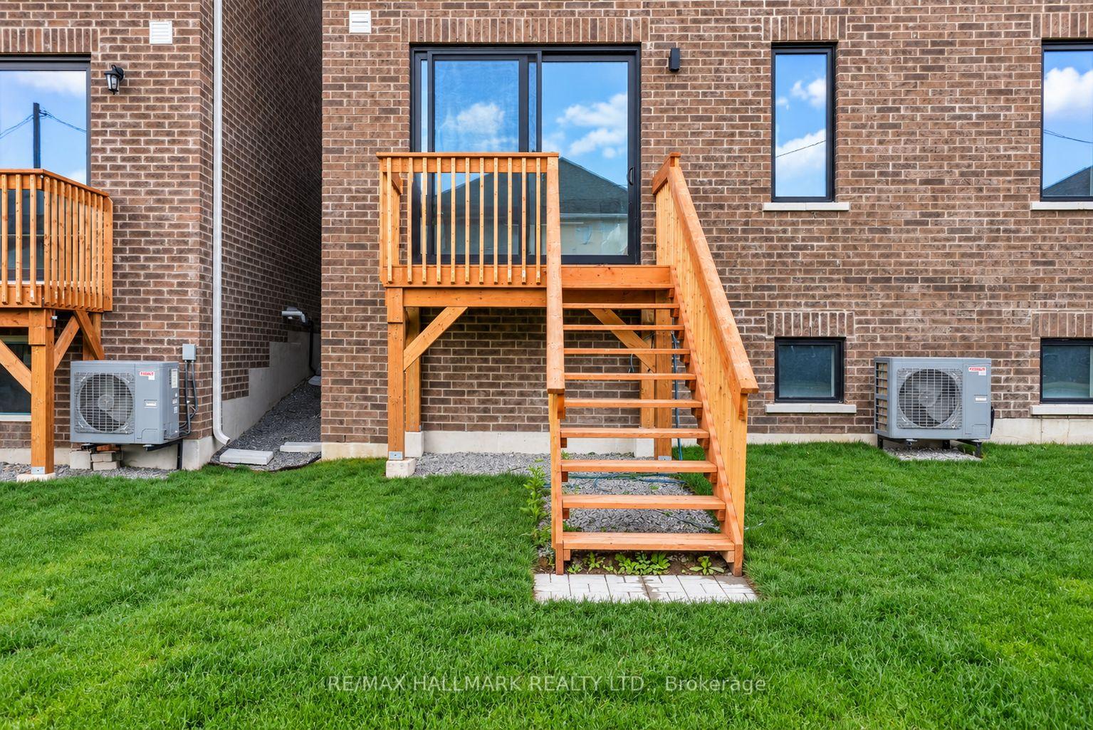 Photo 62 of 51 Gretzky Avenue, Barrie, Rural Barrie Southeast — HOMEH