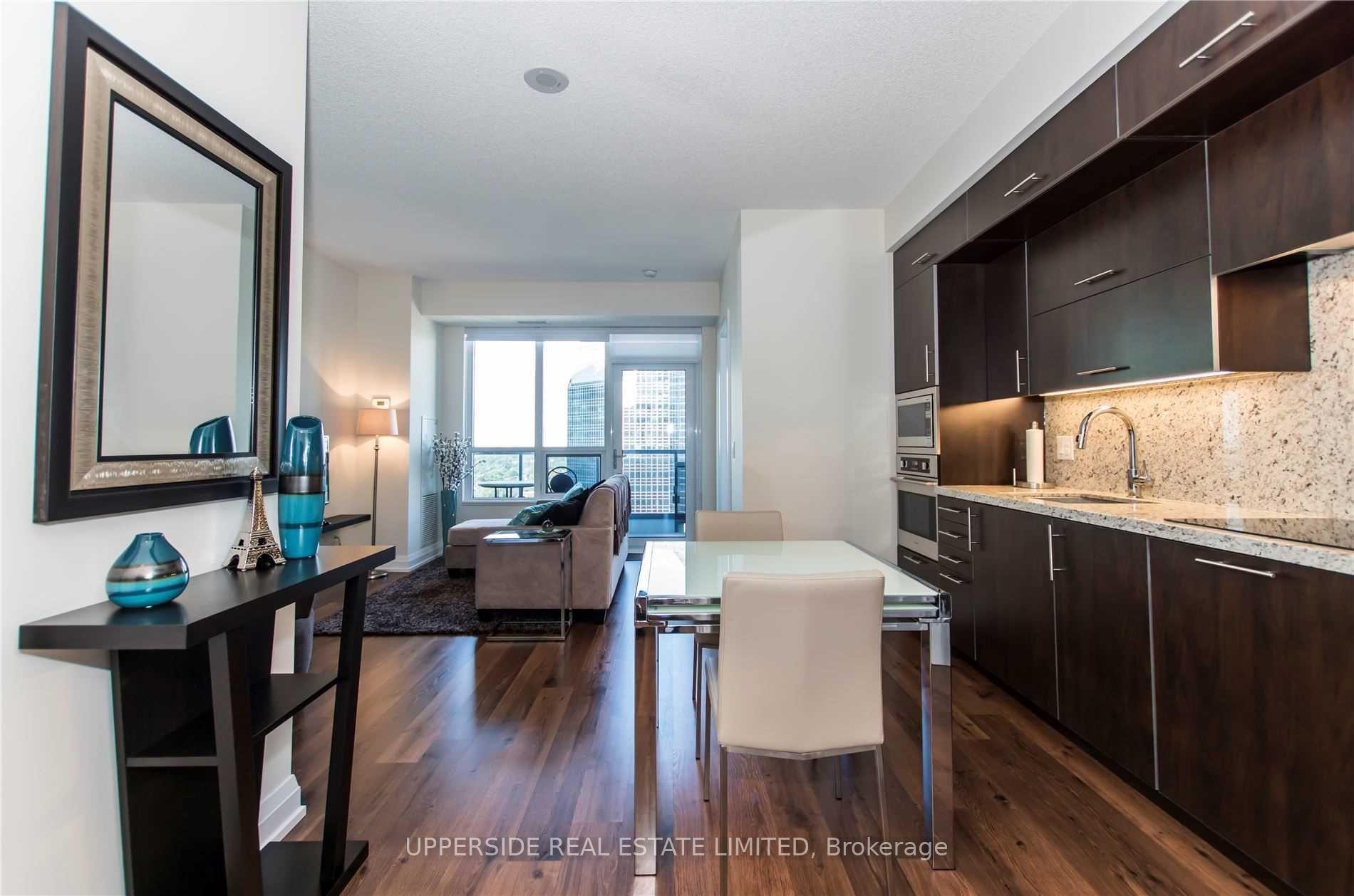 Photo 2 of Unit 1919, 5 Sheppard Avenue E, North York, Willowdale East — HOMEH
