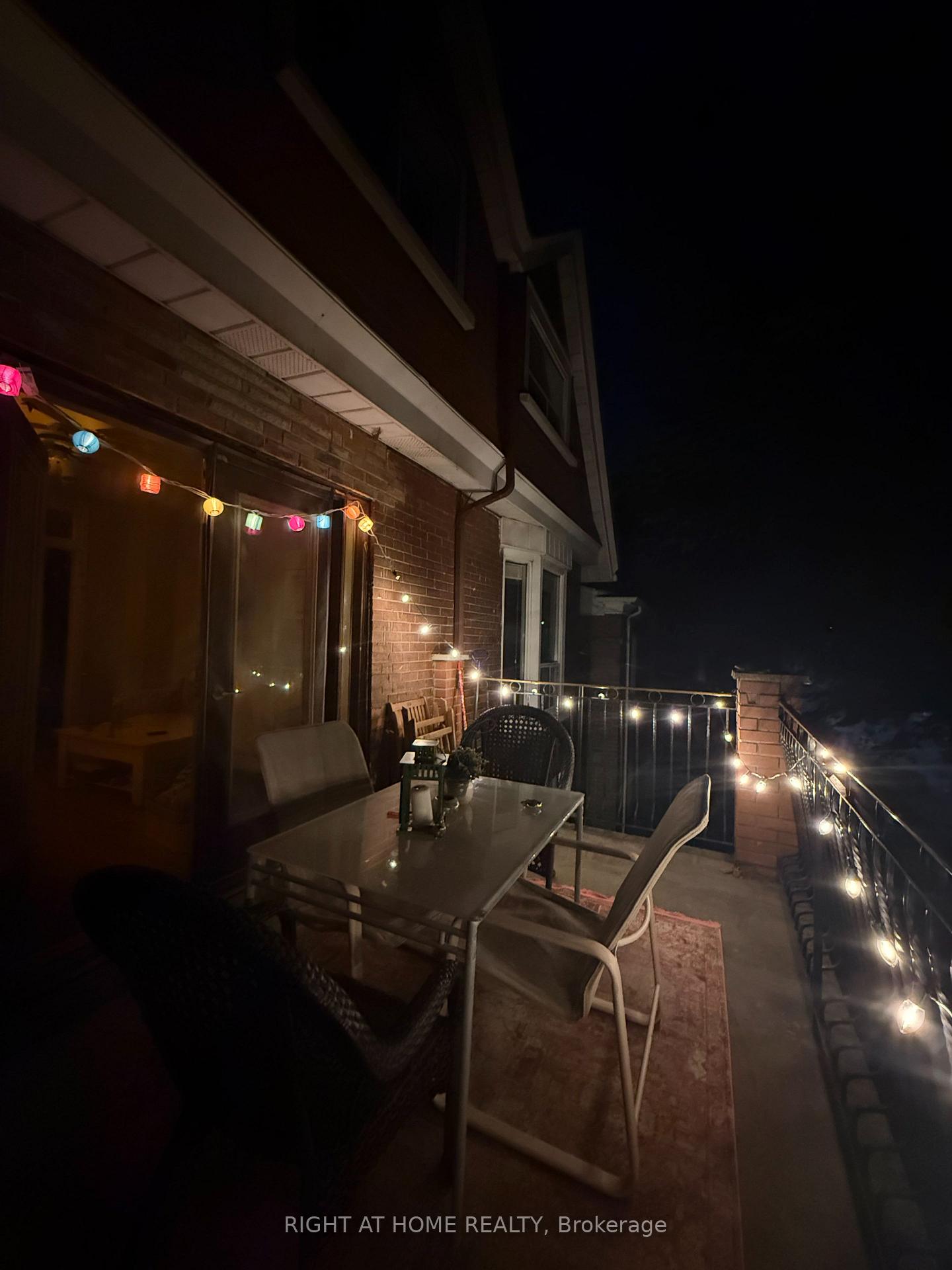 Photo 11 of Unit Apt A, 483 Manning Avenue, Toronto, Palmerston-Little Italy — HOMEH