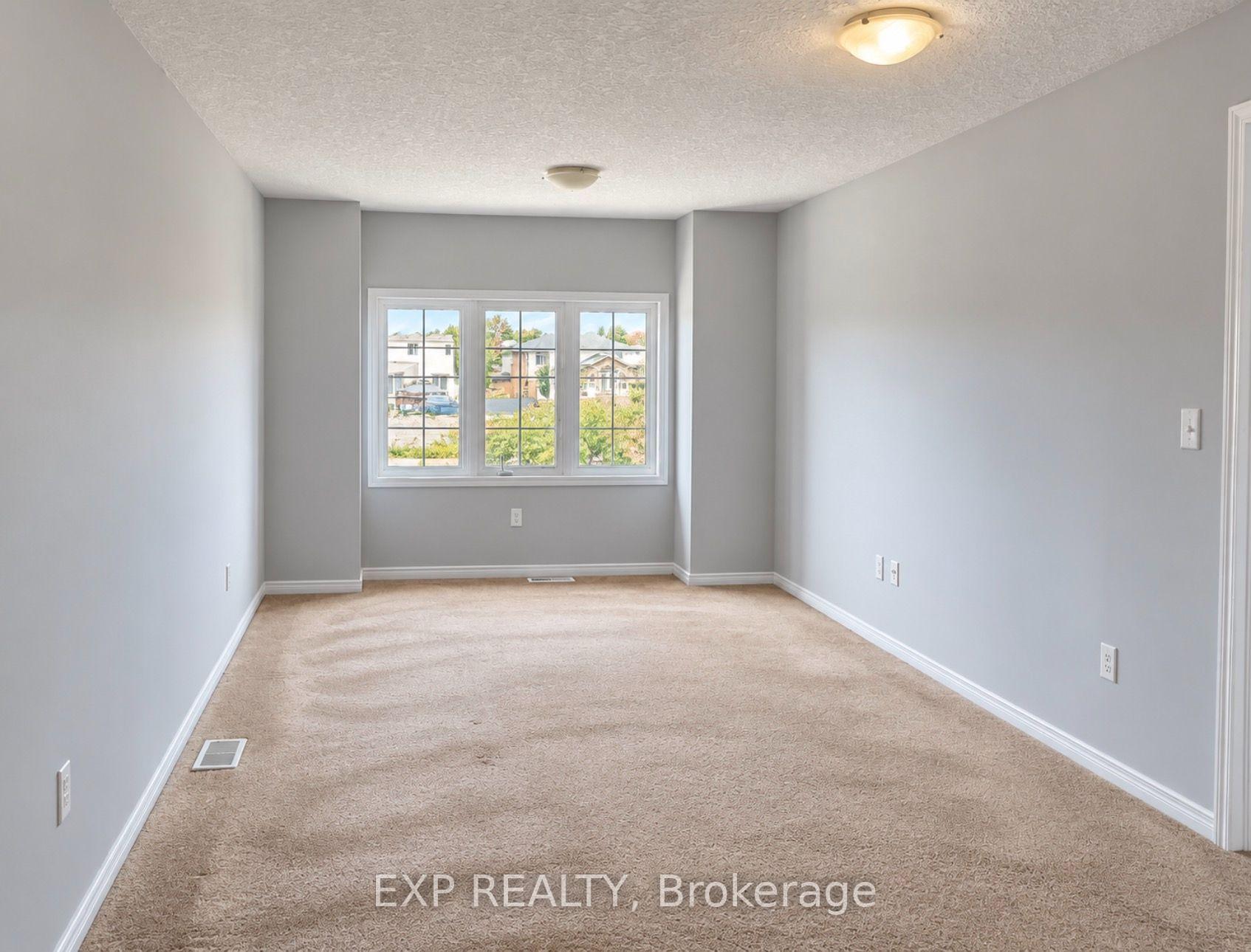 Photo 10 of Unit B5, 6 Upper Mercer Street E, Kitchener, Grand River South — HOMEH