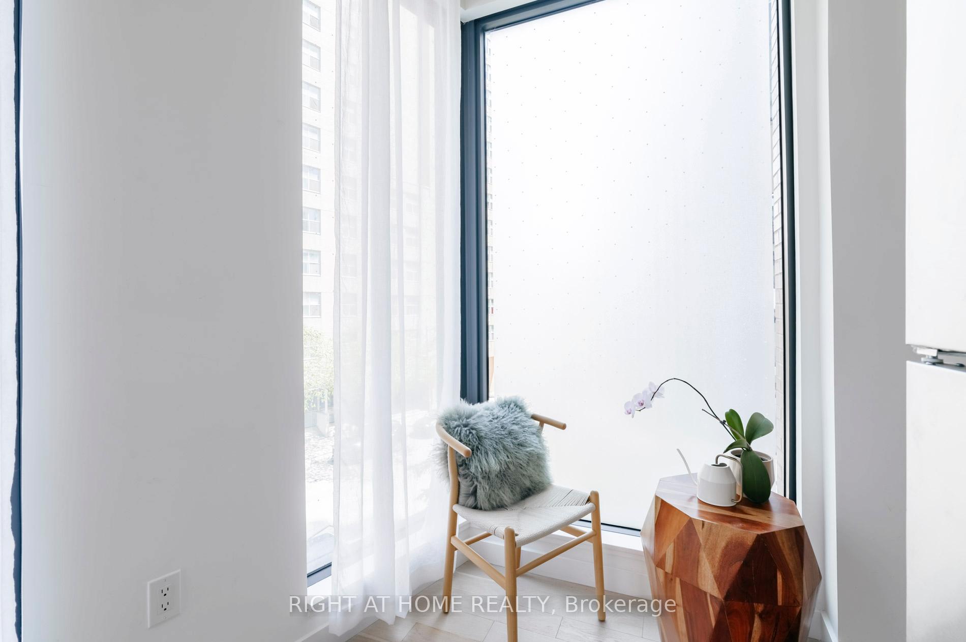 Photo 4 of Unit 210, 2A Church Street, Toronto, Waterfront Communities — HOMEH