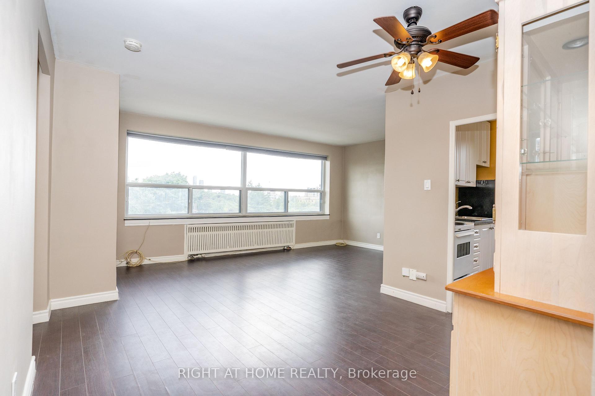 Photo 8 of Unit 502, 2 Ridelle Avenue, Toronto, Forest Hill North — HOMEH