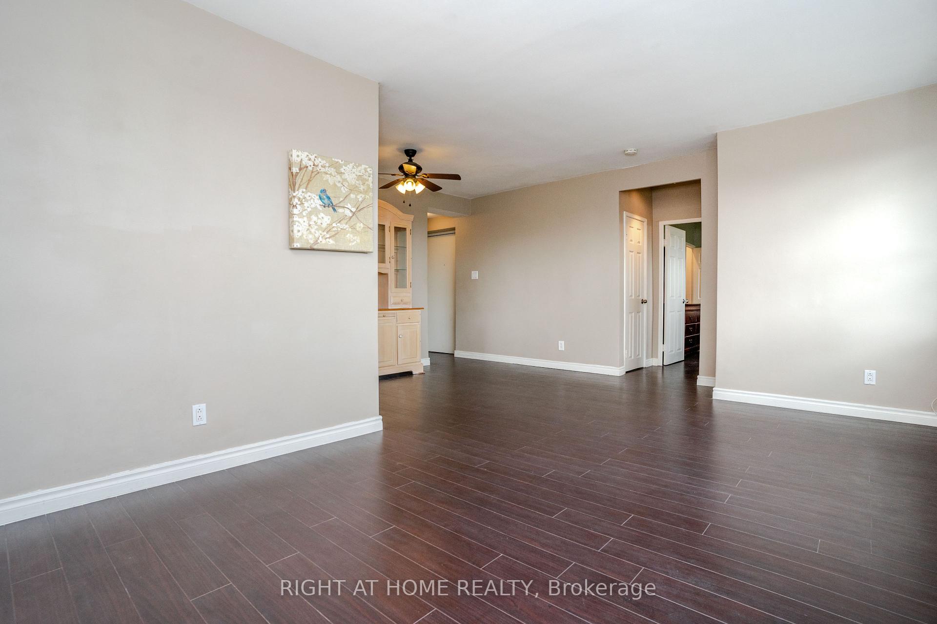 Photo 12 of Unit 502, 2 Ridelle Avenue, Toronto, Forest Hill North — HOMEH