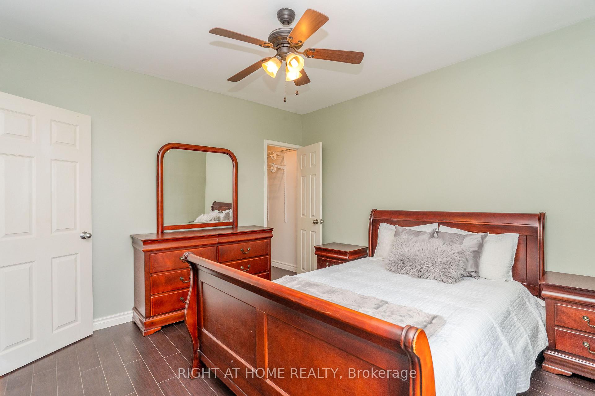 Photo 19 of Unit 502, 2 Ridelle Avenue, Toronto, Forest Hill North — HOMEH