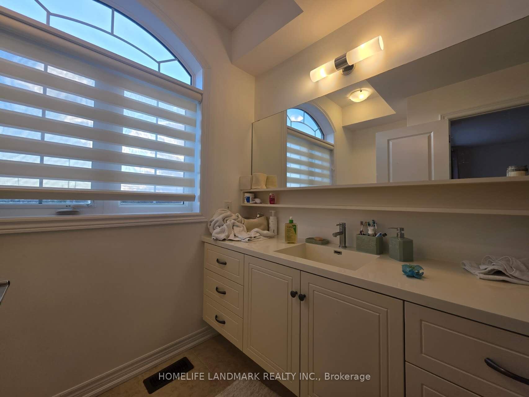 Photo 10 of 3161 William Coltson Avenue, Oakville, Joshua Meadows — HOMEH