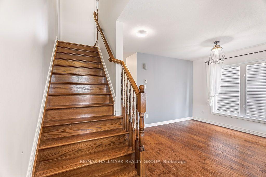 Photo 5 of 2319 River Mist Road, Ottawa, Barrhaven - Half Moon Bay — HOMEH