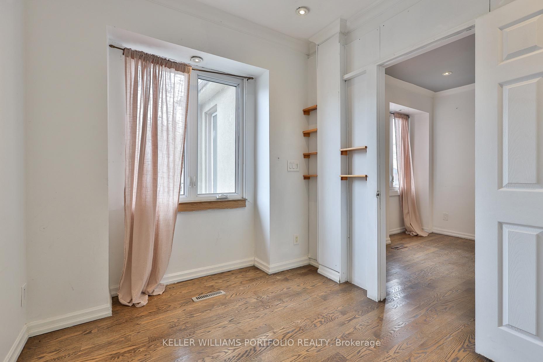 Photo 7 of 106 Clovelly Avenue, Toronto, Oakwood Village — HOMEH