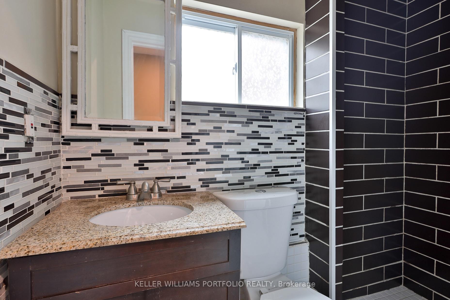 Photo 18 of 106 Clovelly Avenue, Toronto, Oakwood Village — HOMEH