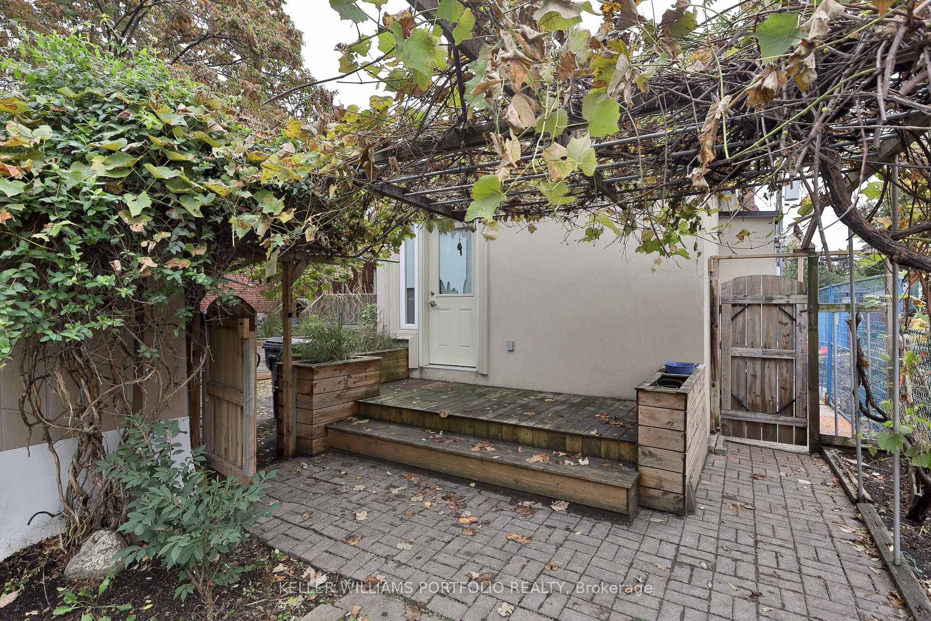 Photo 21 of 106 Clovelly Avenue, Toronto, Oakwood Village — HOMEH