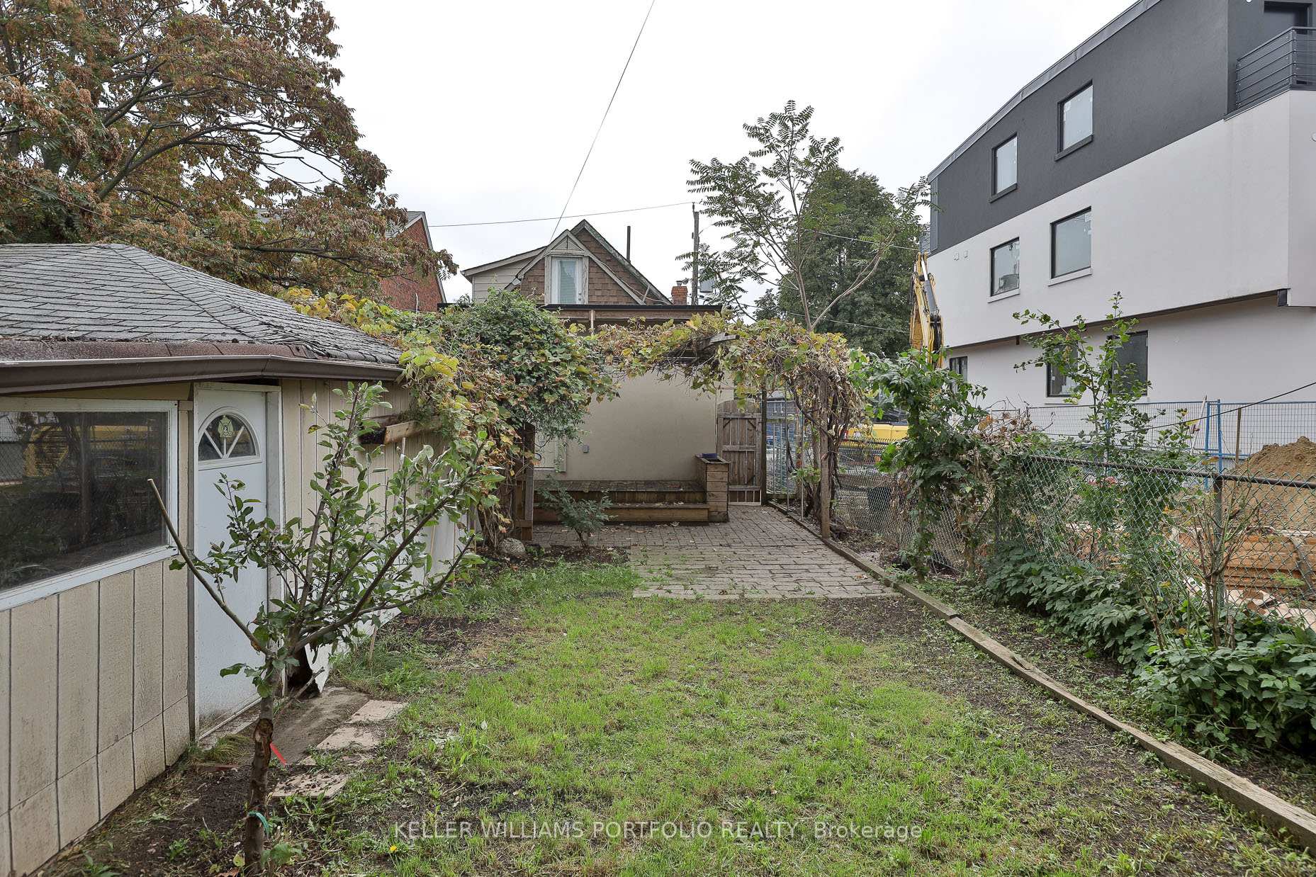 Photo 23 of 106 Clovelly Avenue, Toronto, Oakwood Village — HOMEH