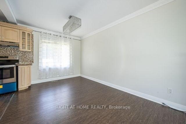 Photo 11 of Unit Main, 52 Eagle Street, Newmarket, Central Newmarket — HOMEH
