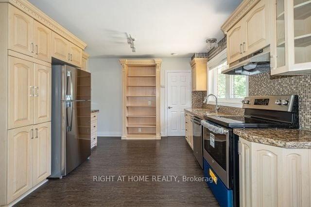 Photo 13 of Unit Main, 52 Eagle Street, Newmarket, Central Newmarket — HOMEH