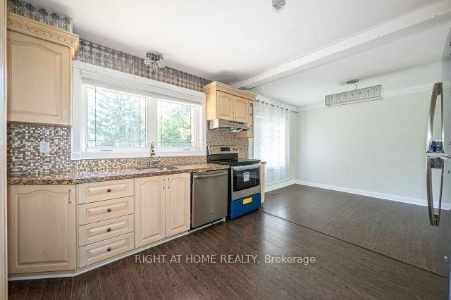 Photo 15 of Unit Main, 52 Eagle Street, Newmarket, Central Newmarket — HOMEH