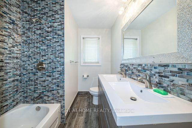 Photo 16 of Unit Main, 52 Eagle Street, Newmarket, Central Newmarket — HOMEH