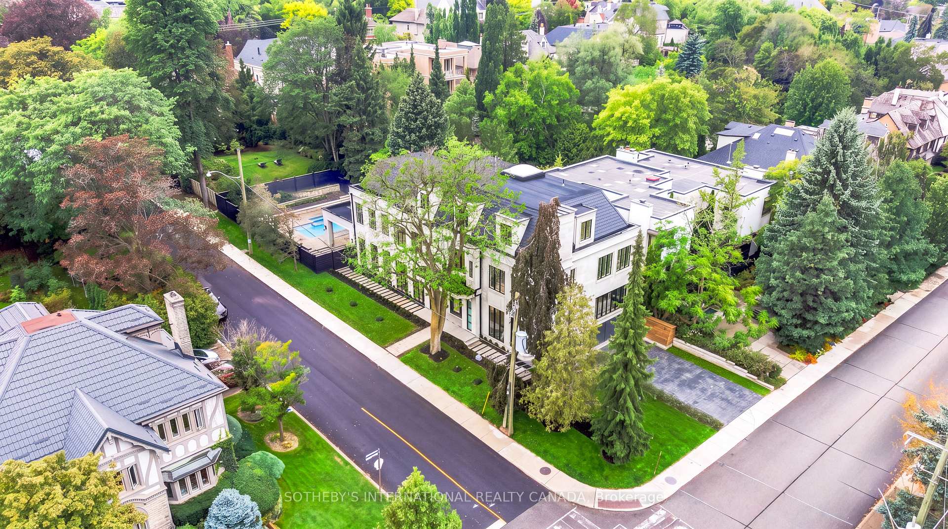 Photo 44 of 170 Forest Hill Road, Toronto, Forest Hill South — HOMEH