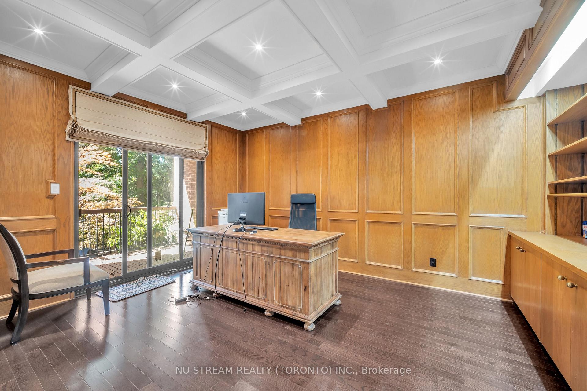 Photo 8 of 35 Penwood Crescent, North York, Banbury-Don Mills — HOMEH