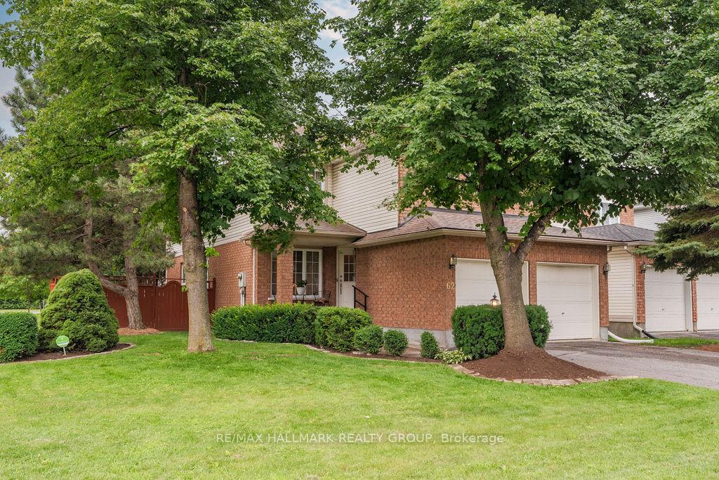 Photo 2 of 62 Wittingham Drive, Ottawa, Barrhaven East — HOMEH