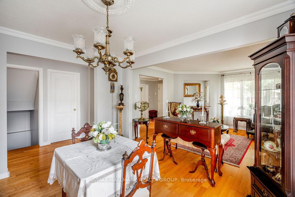 Photo 9 of 62 Wittingham Drive, Ottawa, Barrhaven East — HOMEH