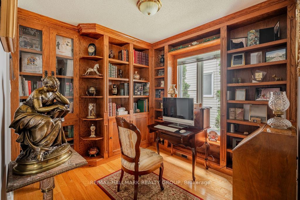 Photo 10 of 62 Wittingham Drive, Ottawa, Barrhaven East — HOMEH