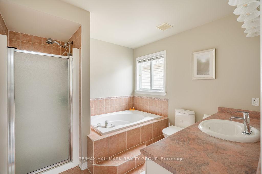Photo 26 of 62 Wittingham Drive, Ottawa, Barrhaven East — HOMEH