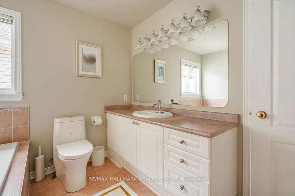 Photo 27 of 62 Wittingham Drive, Ottawa, Barrhaven East — HOMEH