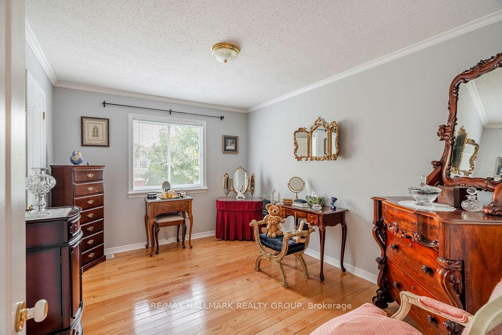 Photo 32 of 62 Wittingham Drive, Ottawa, Barrhaven East — HOMEH