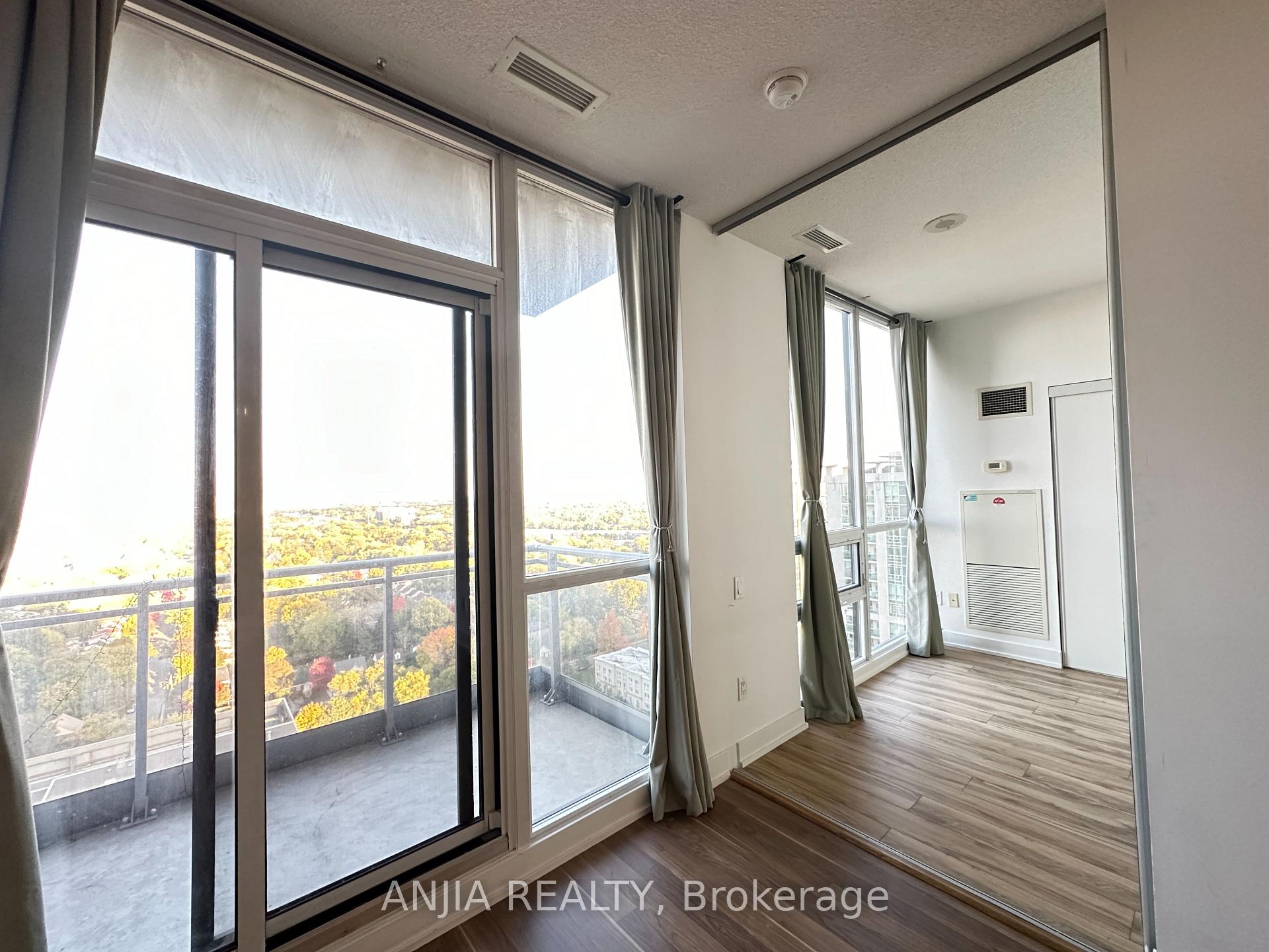 Photo 7 of Unit 2406, 23 Sheppard Avenue E, North York, Willowdale East — HOMEH