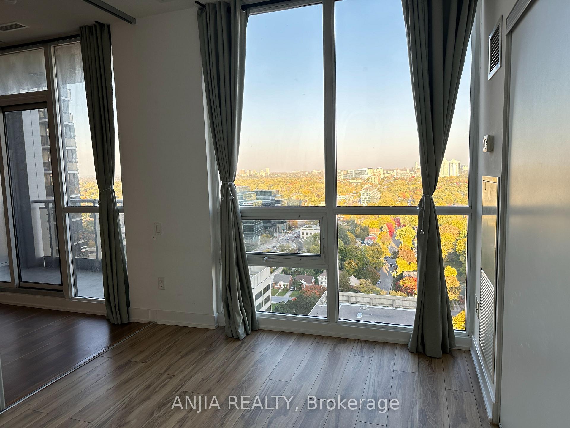 Photo 8 of Unit 2406, 23 Sheppard Avenue E, North York, Willowdale East — HOMEH